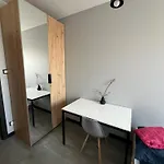 Apartman Industrial Designer Style 5 Persons 24 7 Check In Varsó