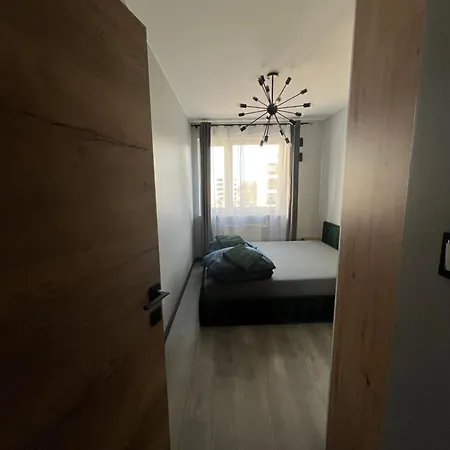 Industrial Designer Style 5 Persons 24 7 Check In Apartament Warszawa