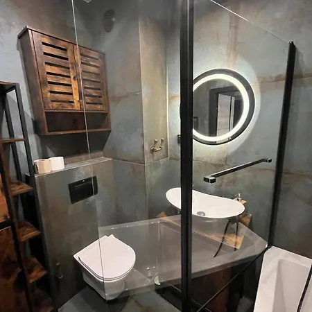 公寓 Industrial Designer Style 5 Persons 24 7 Check In *